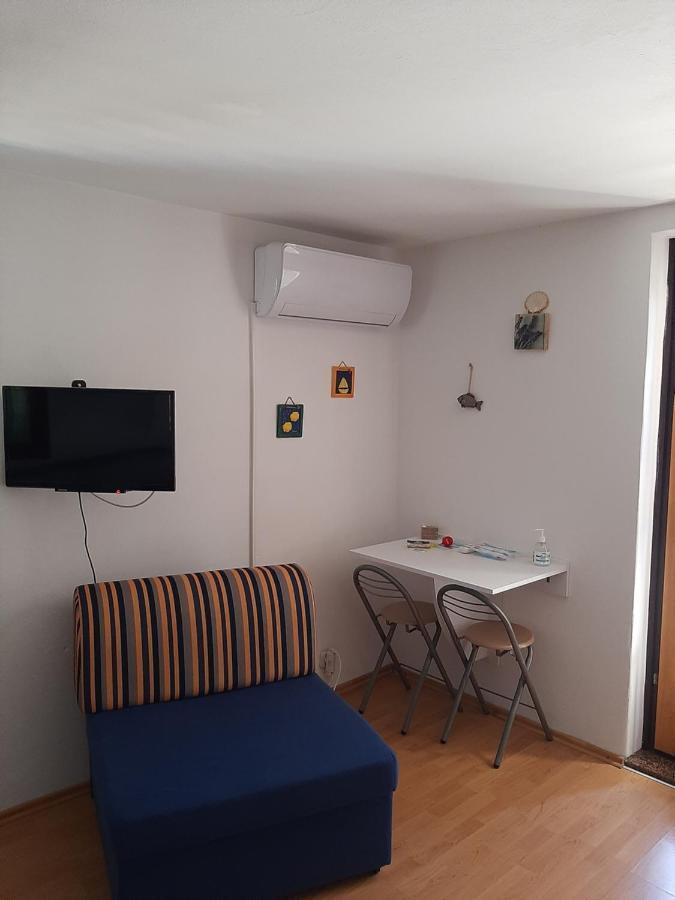 Apartments Maya Biograd Na Moru Luaran gambar